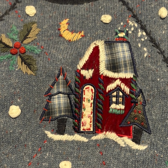 Charming Blue Sweater with Snowman Design - Picture 4 of 12